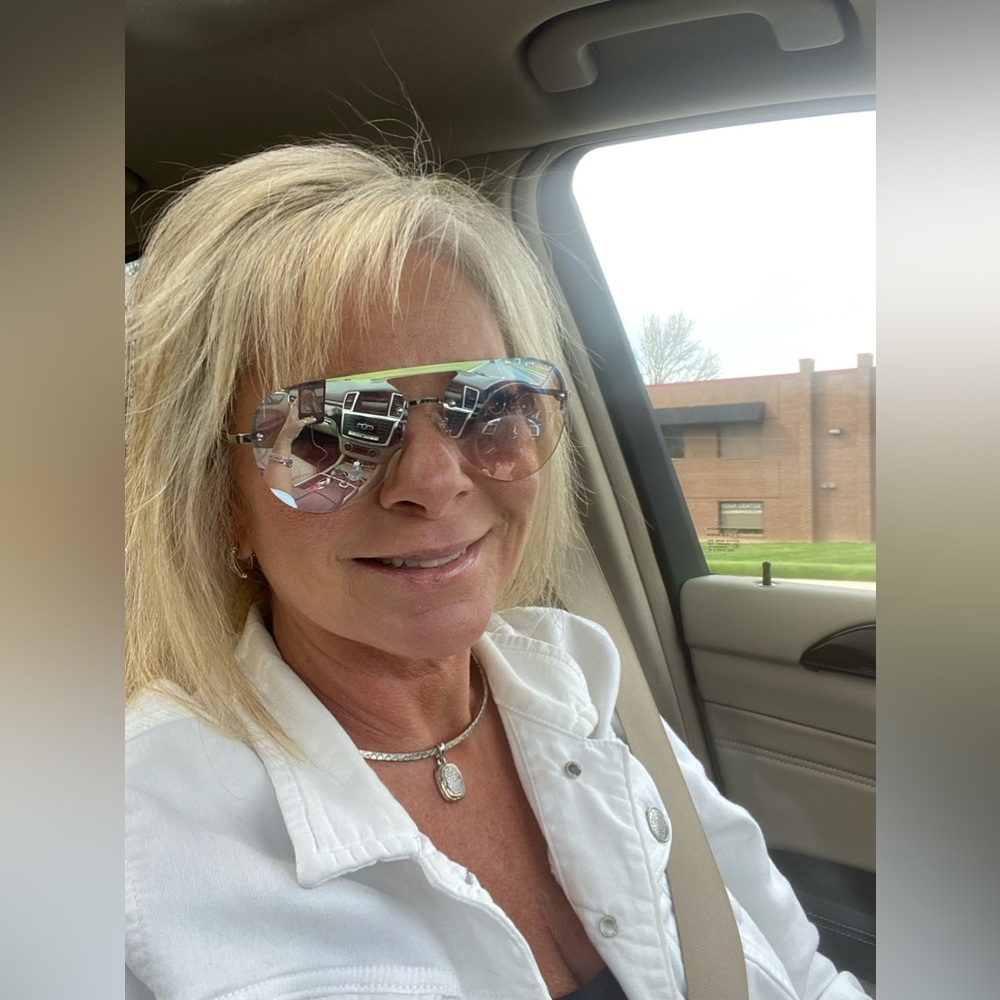 Meet your Posher, Kay lynn